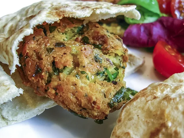 Sándwich de falafel