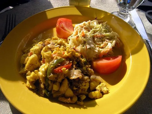 Ackee con bacalao