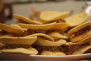 Alfajores chilenos de manjar