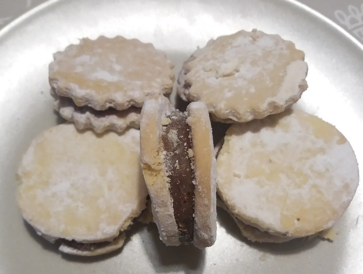 Alfajores peruanos de manjar blanco