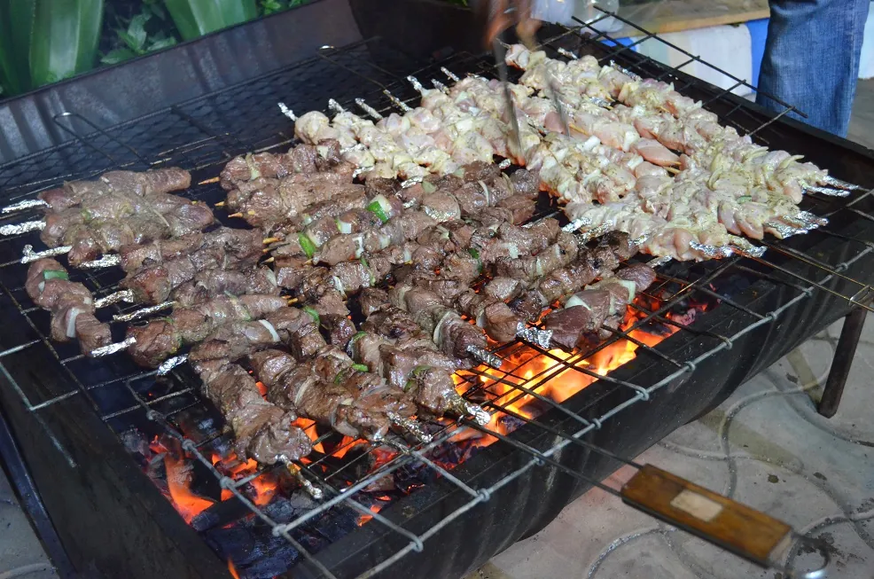 Brochettes de cabra