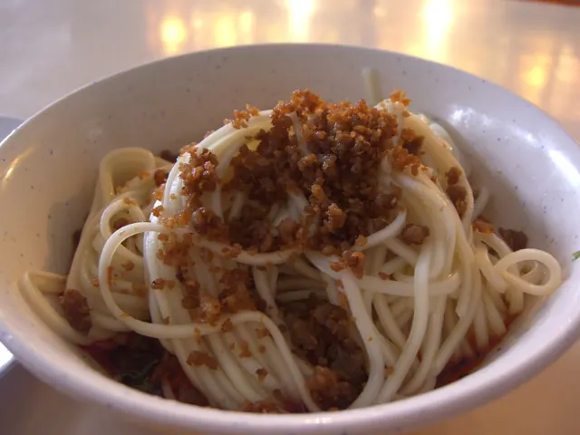 Dan dan mian