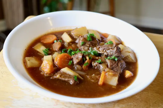 Estofado de cordero (mutton stew)