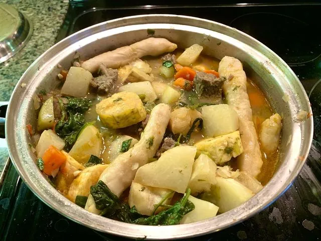 Green fig and saltfish