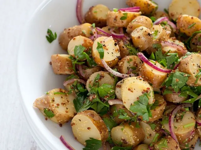 Ensalada alemana de papas