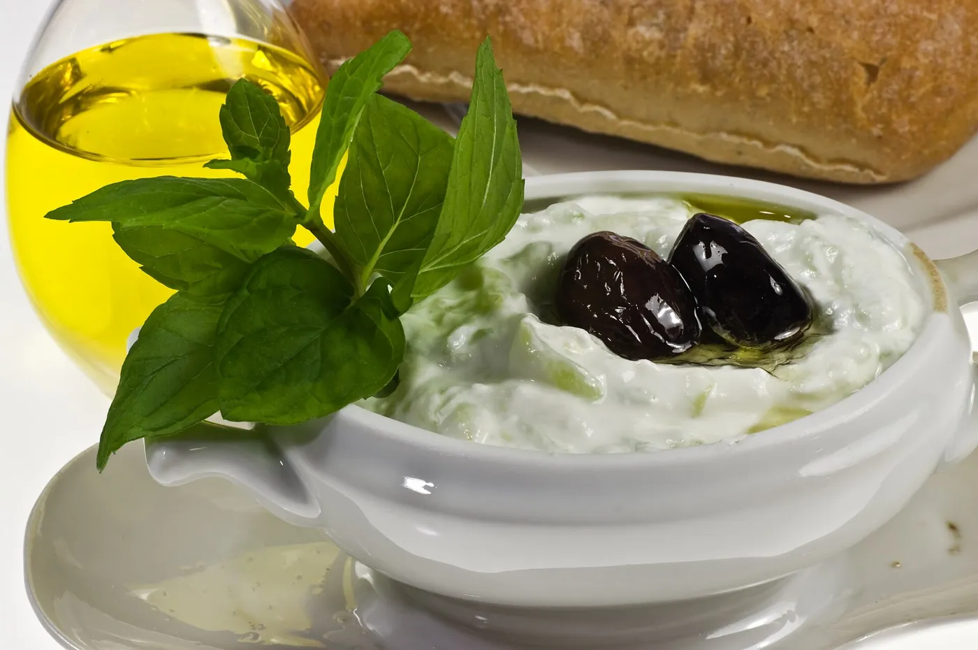 Mast-o-khiar