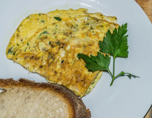Omelette aux fines herbes