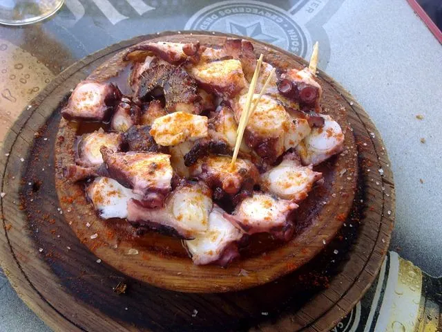 Pulpo a la gallega (pulpo á feira)