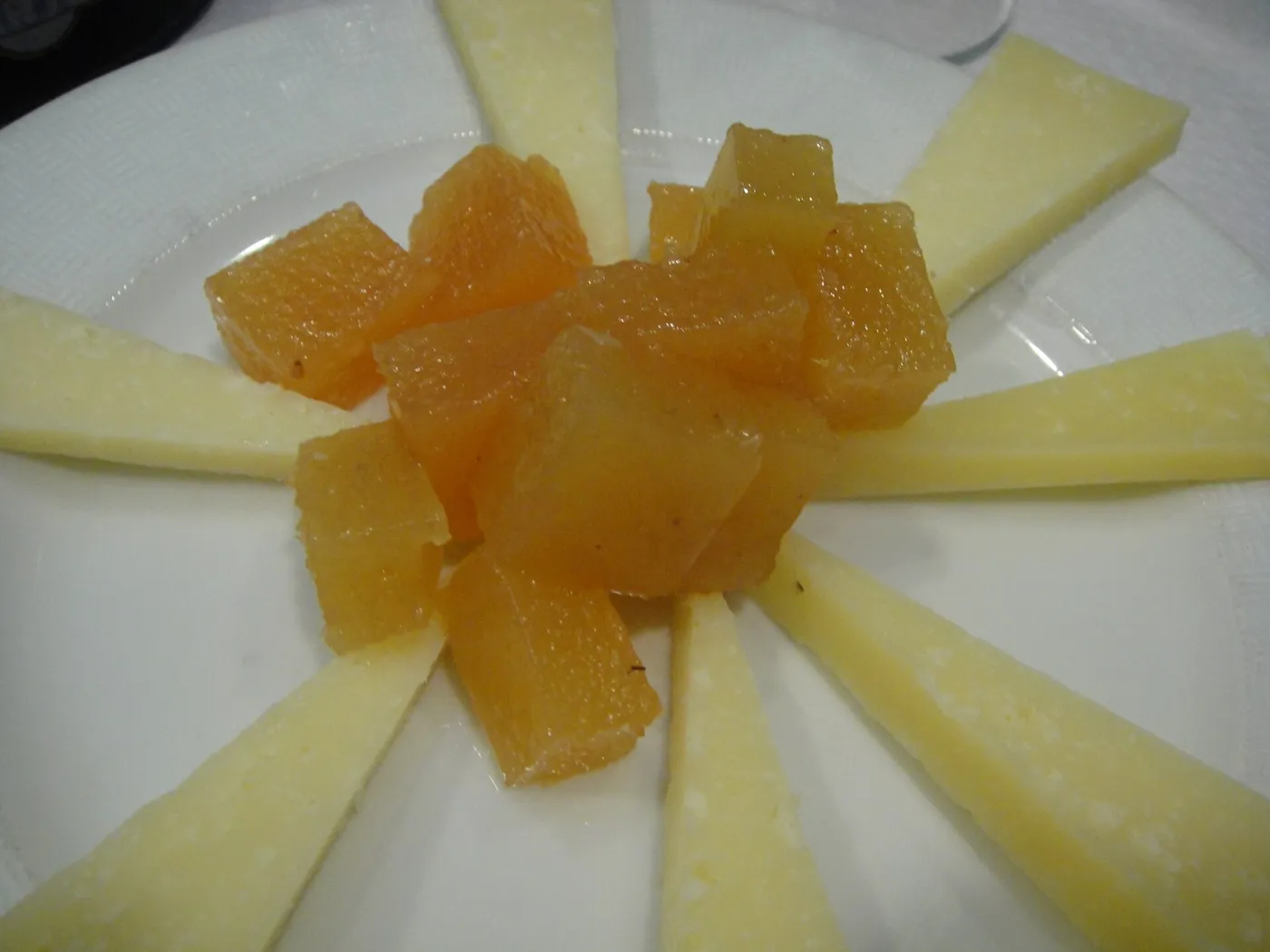 Queso manchego con membrillo