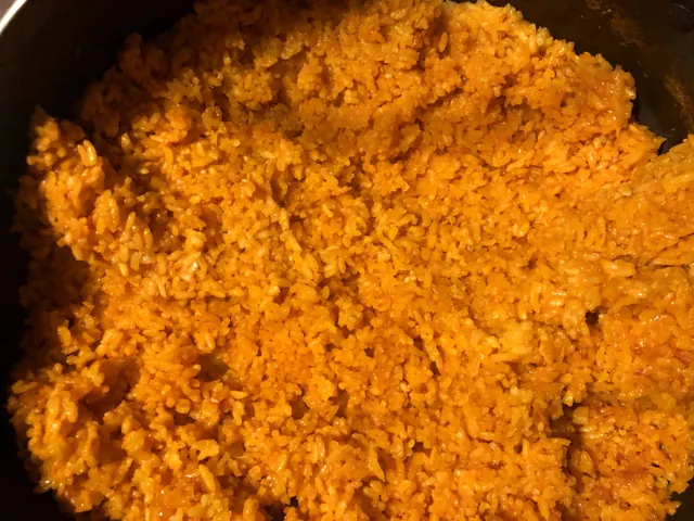 Arroz rojo chamorro