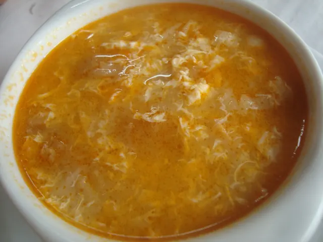 Sopa de ajo castellana