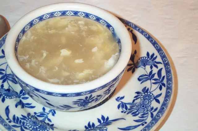 Sopa de huevo
