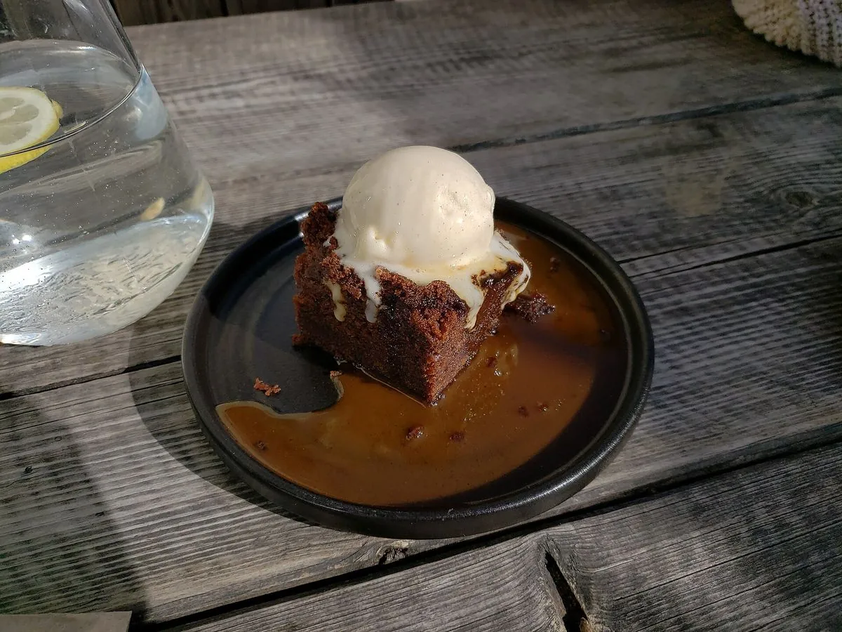 Sticky toffee pudding