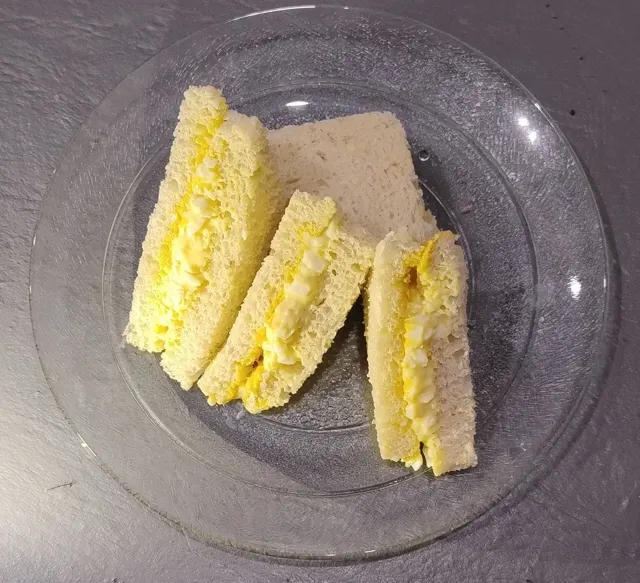 Tamago sando